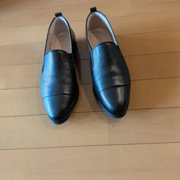 콜한 슬립온 로퍼