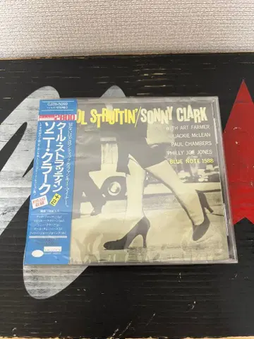 미개봉 새상품 쉴드 [ CJ28 구규격 오비 포함 CD ] 소니 클락