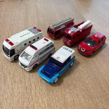 토미카 구급차 소방차 6대 세트