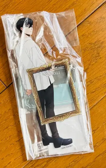 블루 록 이토시 린 아크릴 스탠드 frame