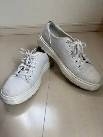 닥터마틴 스니커즈 단테 화이트 캔버스