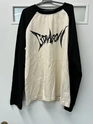 G-DRAGON 래글런 슬리브 셔츠