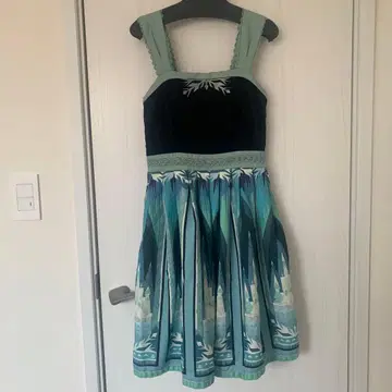 시크릿허니 태피스트리 원피스