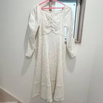 MISCH MASH 레이스 소매 컨셔스 원피스/MM347406