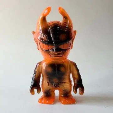 리얼 헤드 클론 뮤턴트 이블 미니 소프트 비닐 클리어 오렌지