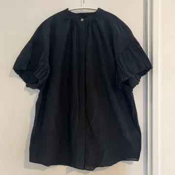 새상품급 Spick & Span 블랙 반팔 블라우스