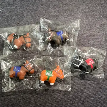 서러브레드 컬렉션 소프트 비닐 마스코트 7 5종 세트