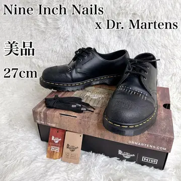 [ 새상품급 미사용급 ] 나인 인치 네일즈 x 닥터마틴 1461 27.0