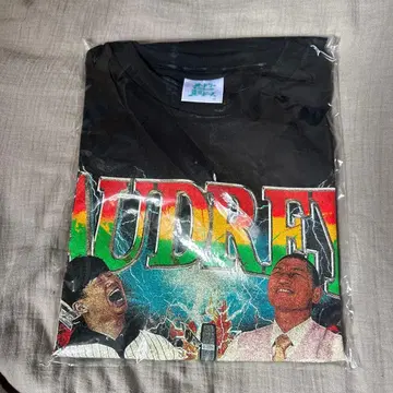 오드리 T셔츠 M 사이즈