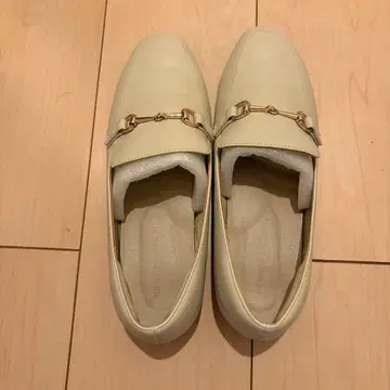 ORiental TRaffic 로퍼 베이지 38사이즈