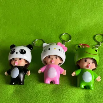 몬치치 인형옷 스탠드 세트 (팬더, 헬로키티, 개구리)