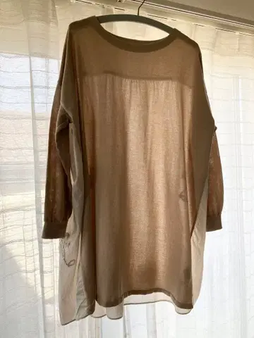 BEARDSLEY 튜닉 비어즐리 베이지 뒷면 자수와 스트라이프