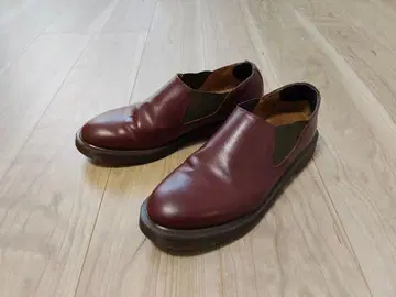 DR.MARTENS 닥터마틴 LOUISE 루이스 UK9 28cm