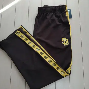 새상품 MLB 파드레스 로고 저지 팬츠 LL 브라운