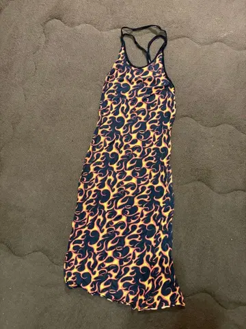 L.G.B. 탱크탑 if six was nine