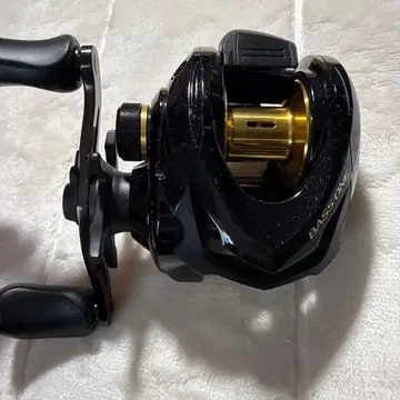 시마노 17 바스완 XT 150 우핸들 베이트 릴