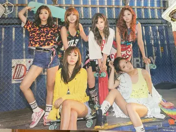 Apink 포스터