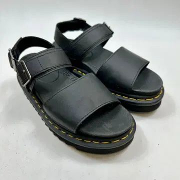 새상품 uk4 닥터마틴 voss 샌들