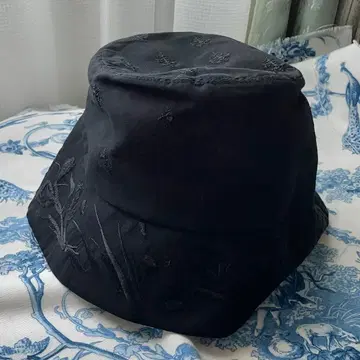 마메쿠로구치 2021SS 자수 버킷햇