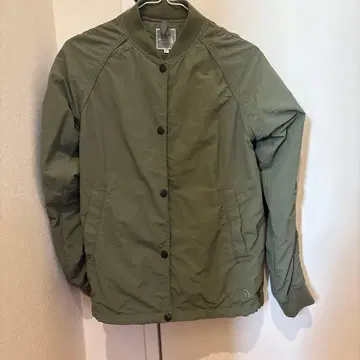THE NORTH FACE MA-1 자켓 올리브