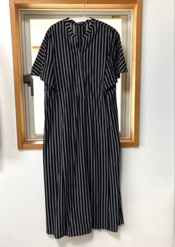 새상품급 폴 스튜어트 원피스