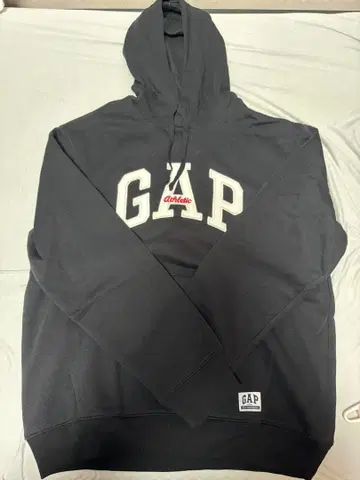 GAP 애슬레틱 블랙 후드티 30주년 기념