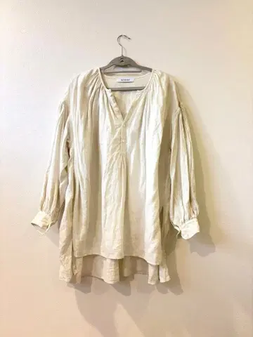 Veritecoeur 린넨 블라우스