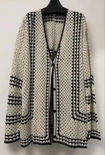 JOURNAL STANDARD relume 크로셰 V 라인 넥 가디건