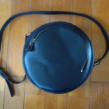 HERZ 헬츠 만마루쨩 숄더 M 블랙 가죽 백