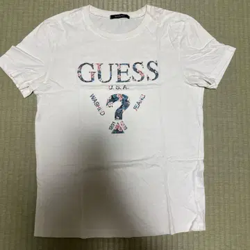 GUESS 화이트 T셔츠 M