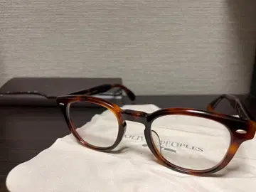 OLIVER PEOPLES 안경