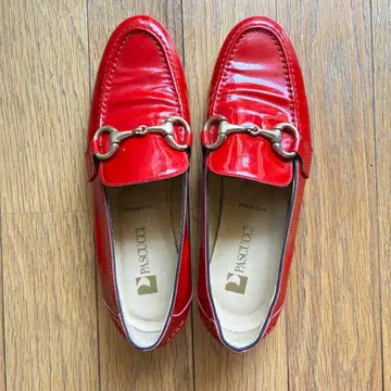 PASCUCCI 파스쿠치 비트 로퍼 35 사이즈 이탈리아제 빨간색