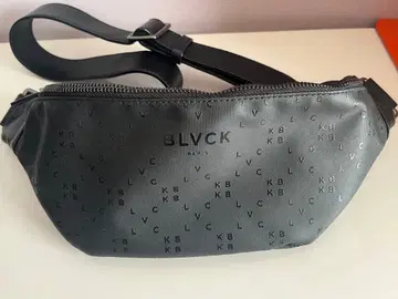 BLVCK 파리 바디백 블랙