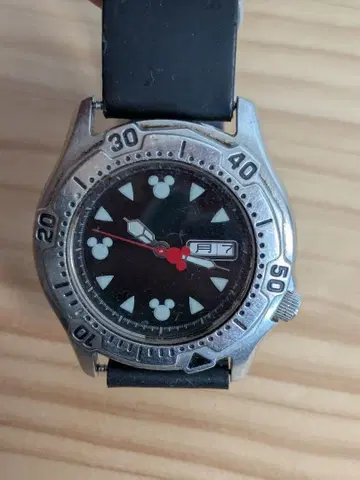 도쿄 디즈니랜드 미키 손목시계