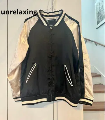 [ unrelaxing ] 릴랙싱 블랙 x 골드 스카잔 블루종