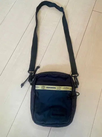 NEIGHBORHOOD x EASTPAK 블랙 숄더백
