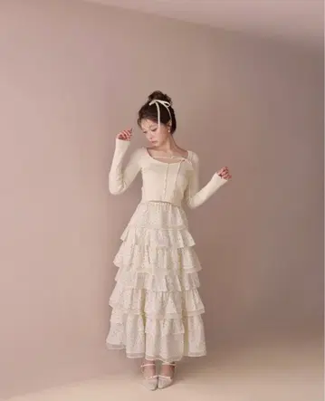 [ M me eme ] 소프트 핏 리본 니트탑 (택 없음)