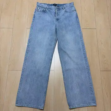 A.P.C. AARON 청바지 26ss