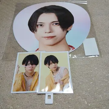 소년 닌자 오리야마 나오 부채, 사진