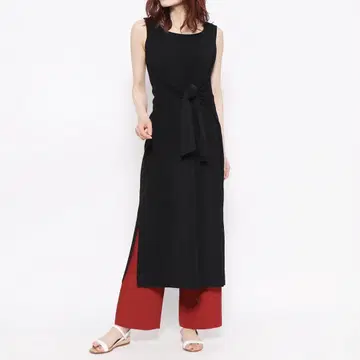 Mila Owen (밀라 오웬) 썸머 니트 프론트 디자인 원피스 블랙