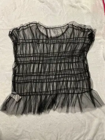 Ray BEAMS 블랙 튤 상의