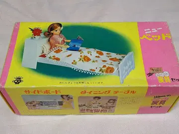 레트로 리카짱 화이트 가구 침대