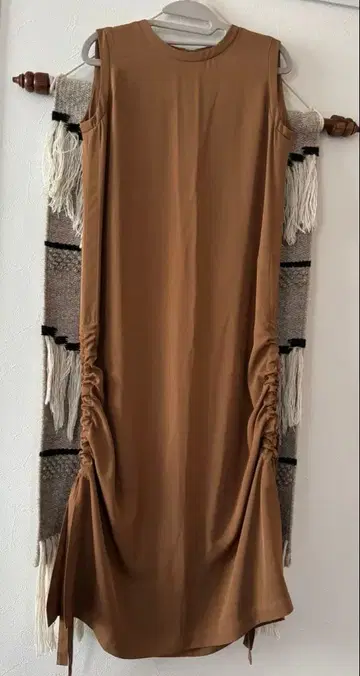 림아크 rim.ark 슬리브리스 원피스 개더 2way