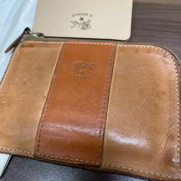 IL BISONTE 가죽 코인 케이스