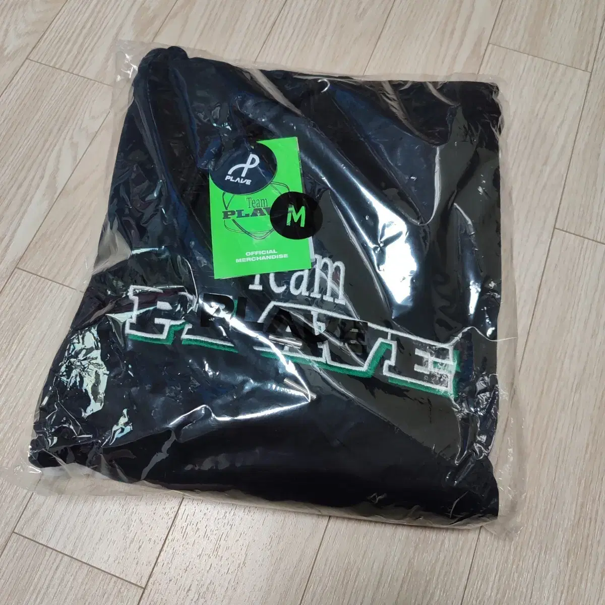 PLAVE Varsity Jacket M #플레이브,#플레이브바시티자켓 on Bunjang