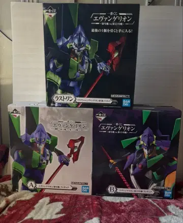 에반게리온 제일복권 초호기 VS 제13호기