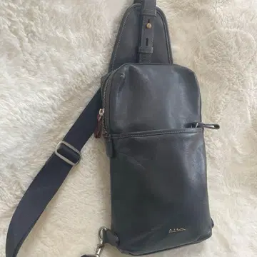 폴스미스 바디백 크로스백 블랙 가죽