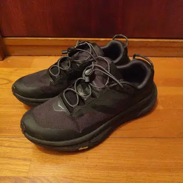 새상품급 HOKA TRANSPORT GTX 27.0cm