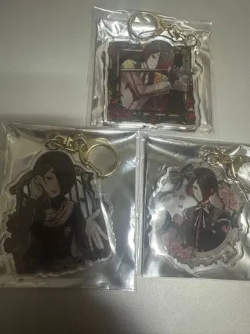 악마 집사와 검은 고양이 아쿠네코 유한 아크릴 키링