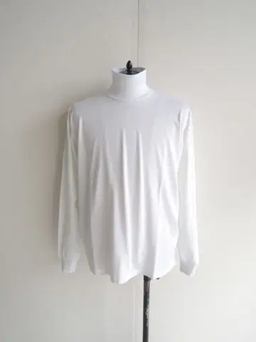 AURALEE LUSTER PLAITING HI NECK L/S TEE